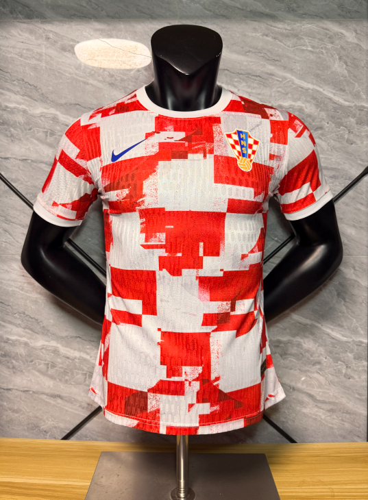 Player Version 26/27 Croatian Balkan red checkered