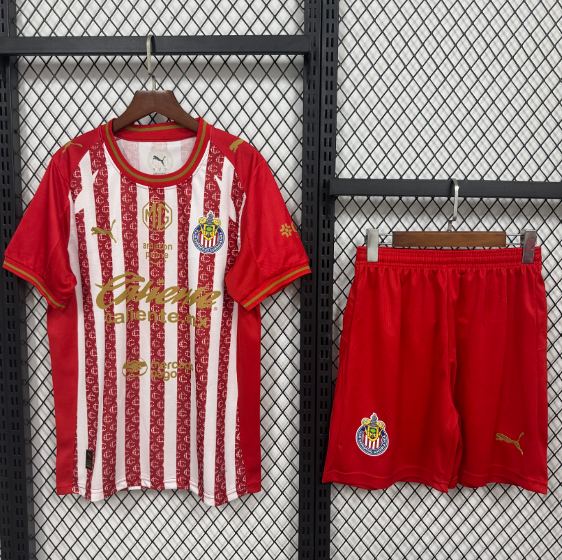 Adults kits 26/27 Chivas second away