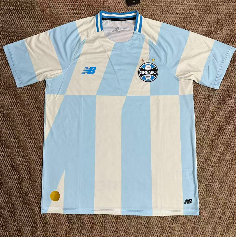 Fans Version 26/27 Gr&ecirc;mio away