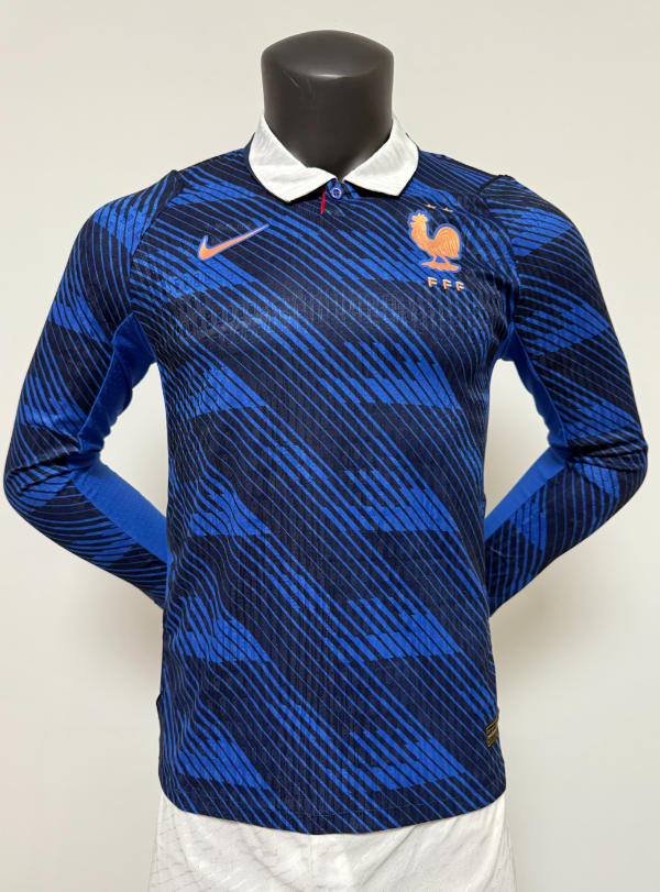 Player Version 26/27 France home long sleeve