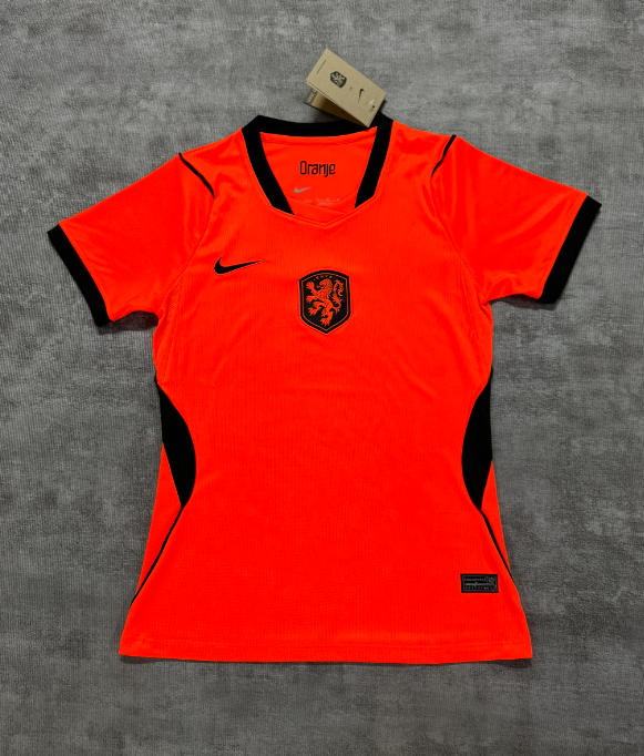 Fans Version 26/27 Netherlands home women