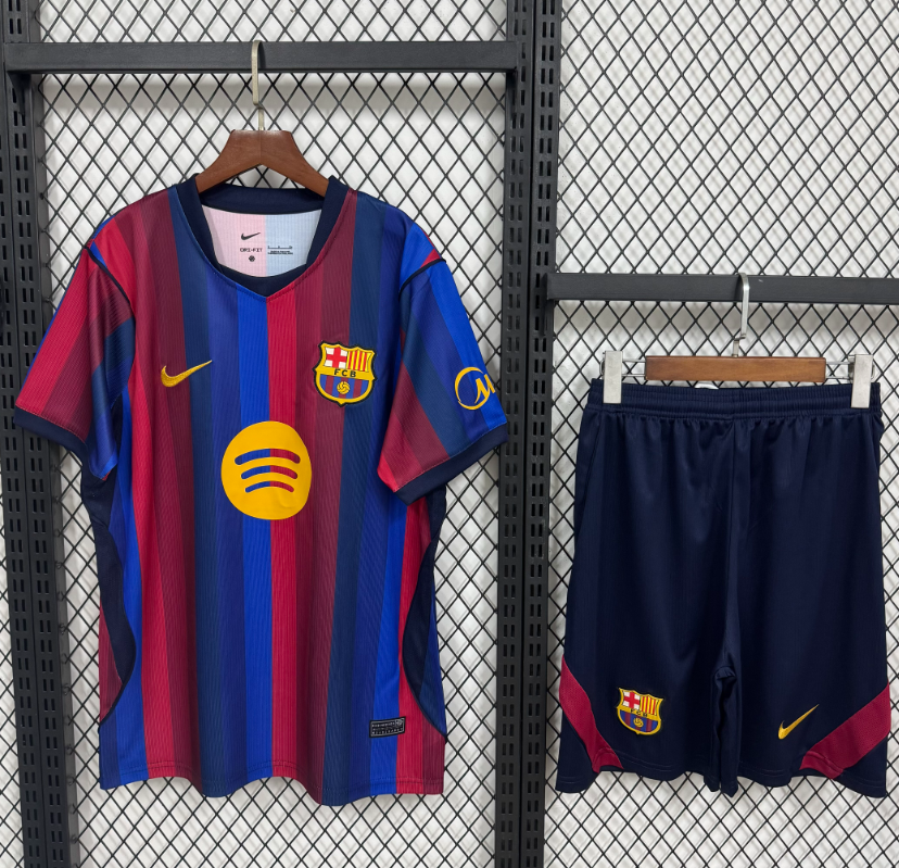 Adults kits 26/27 Barcelona home
