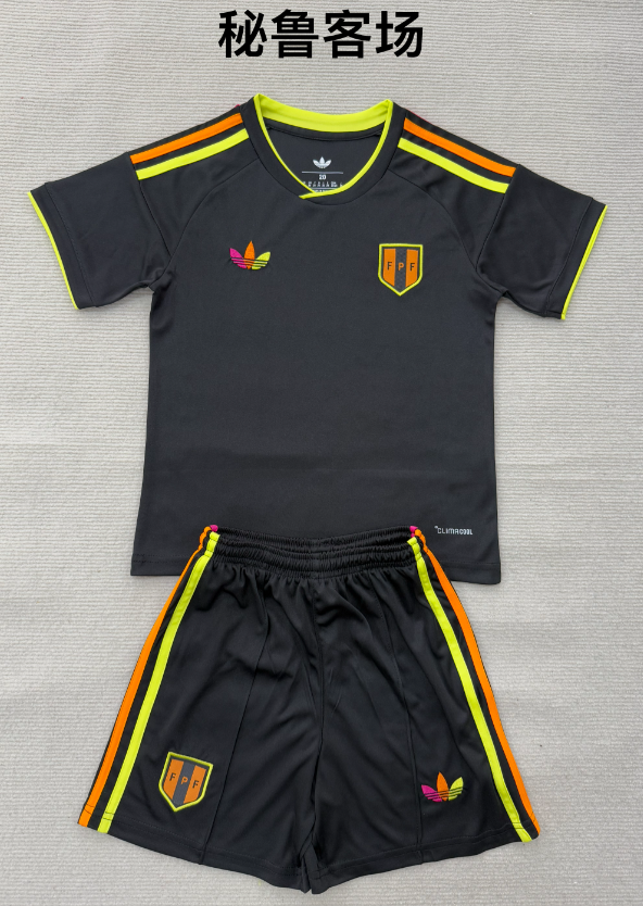 kids Kits 26/27 Peru away