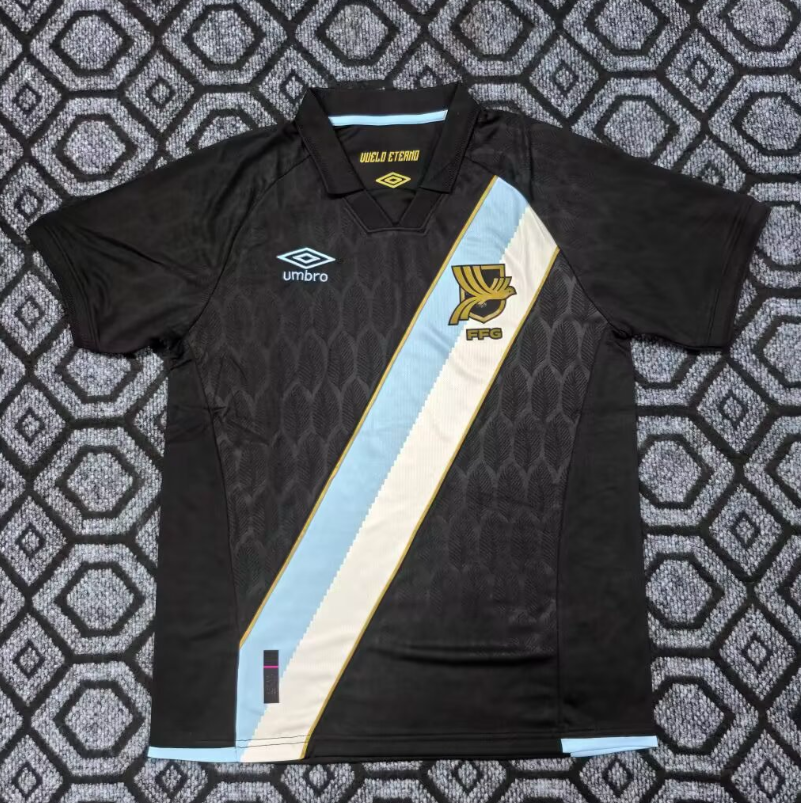 Fans Version 26/27 Guatemala away