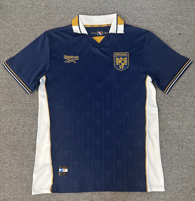 Fans Version 26/27 Panama Second away