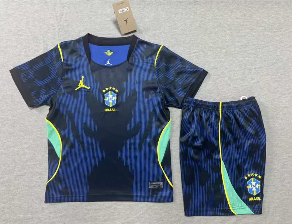 kids Kits 26/27 World Cup Brazil away game