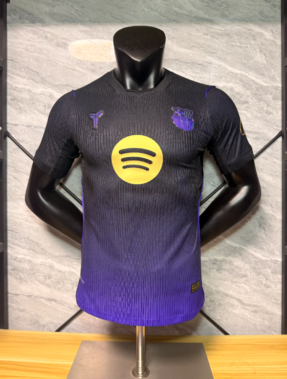 Player Version 26/27 Purple Badge Barcelona Kobi Glory Edition