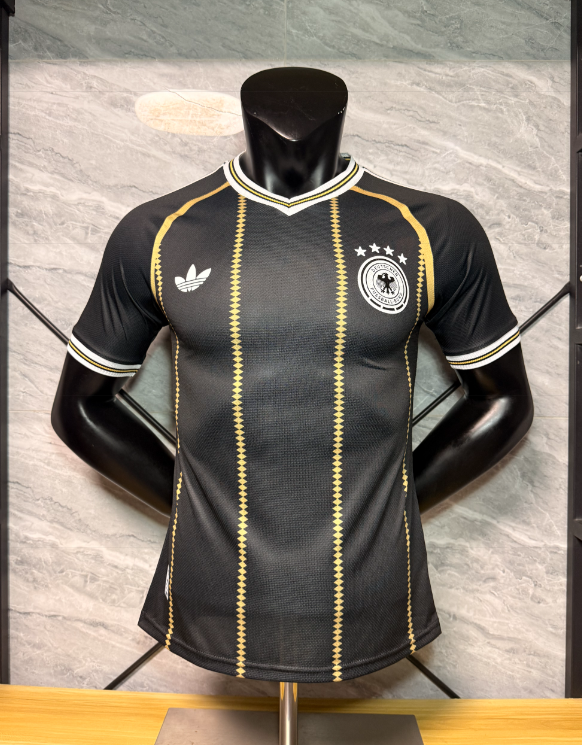 Player Version 26/27 Germany second away Fantasy 