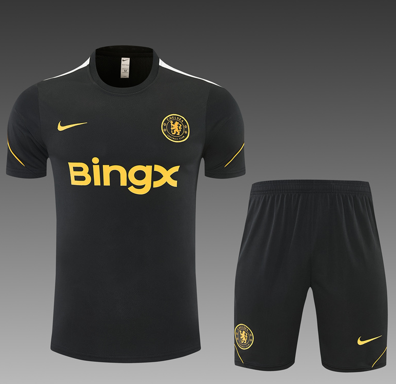 26/27 Chelsea Black Adults Training Kits