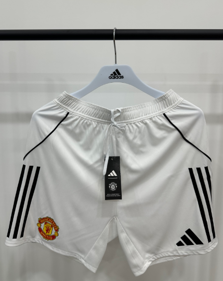 Player version 25/26 Manchester United home short