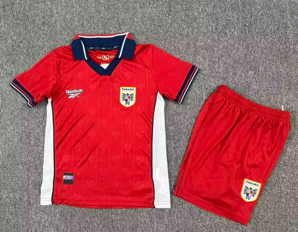 Kids kits 26/27 Panama home