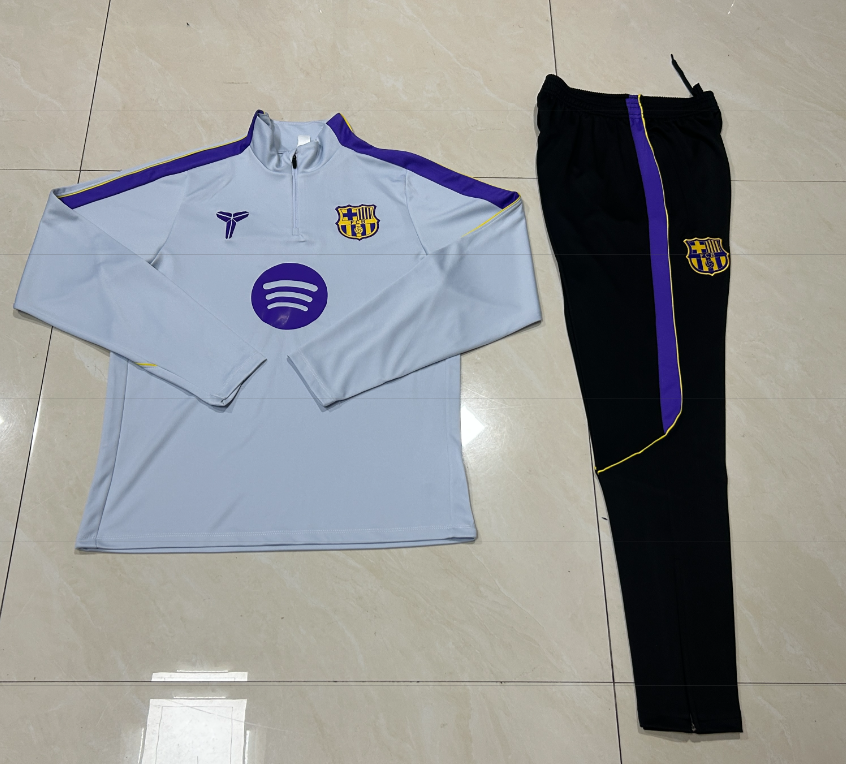 26/27 Adults Half Pull Barcelona Gray【Co-branded product】Tracksuit