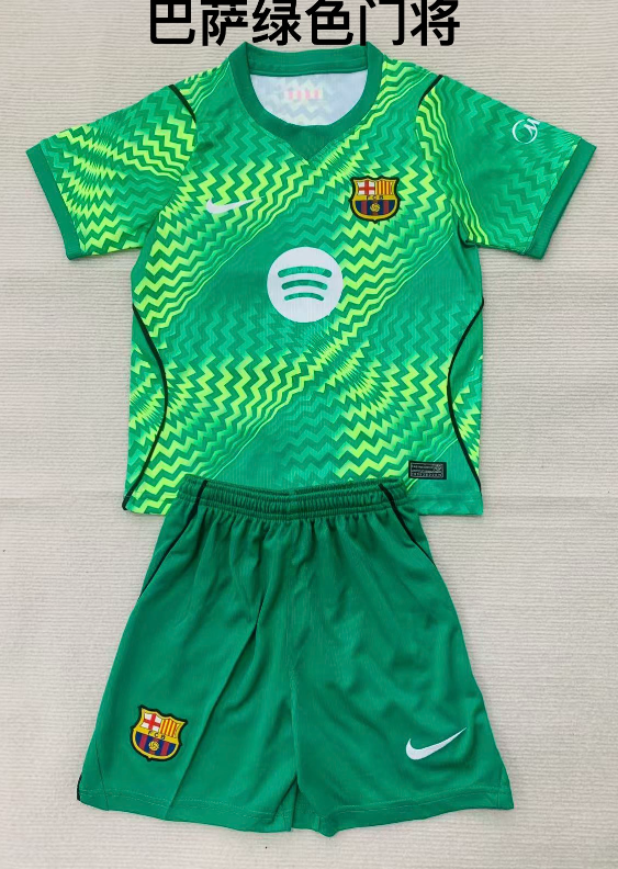 Adults kits 26/27 Barcelona Green Goalkeeper