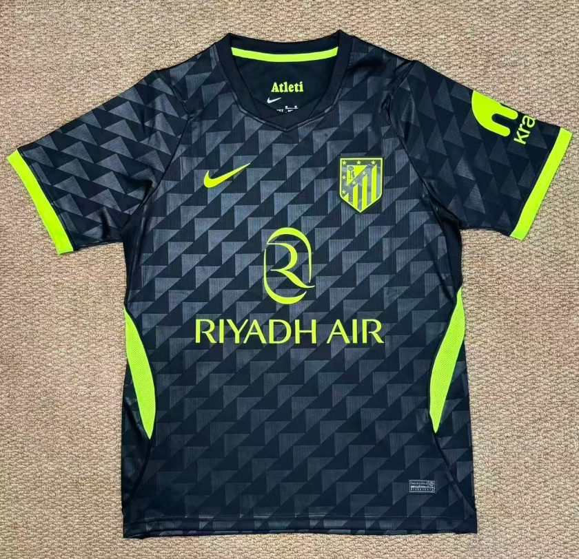 Fans Version 26/27 Atletico Madrid away