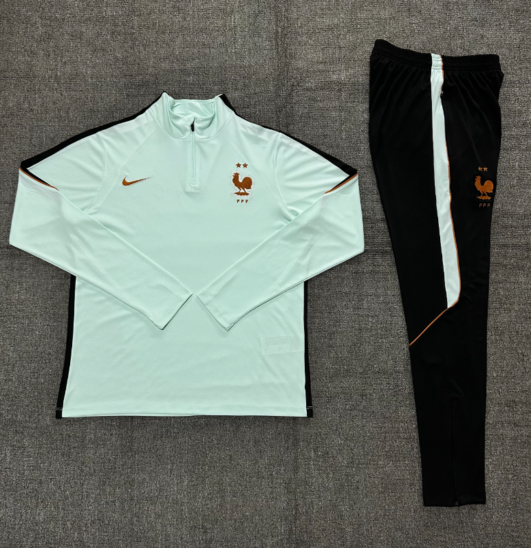26/27 Adults Half Pull France Light green Tracksuit