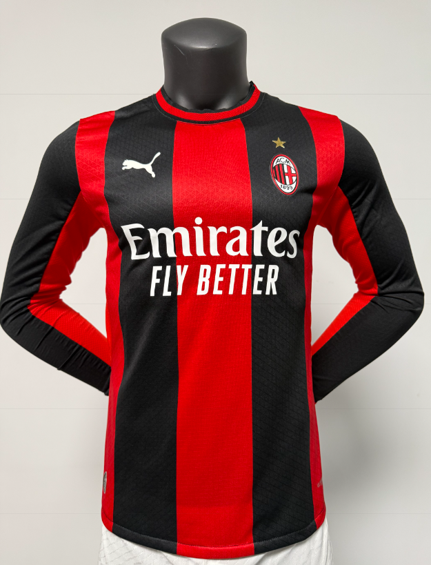 Player Version 26/27 AC Milan home long sleeve