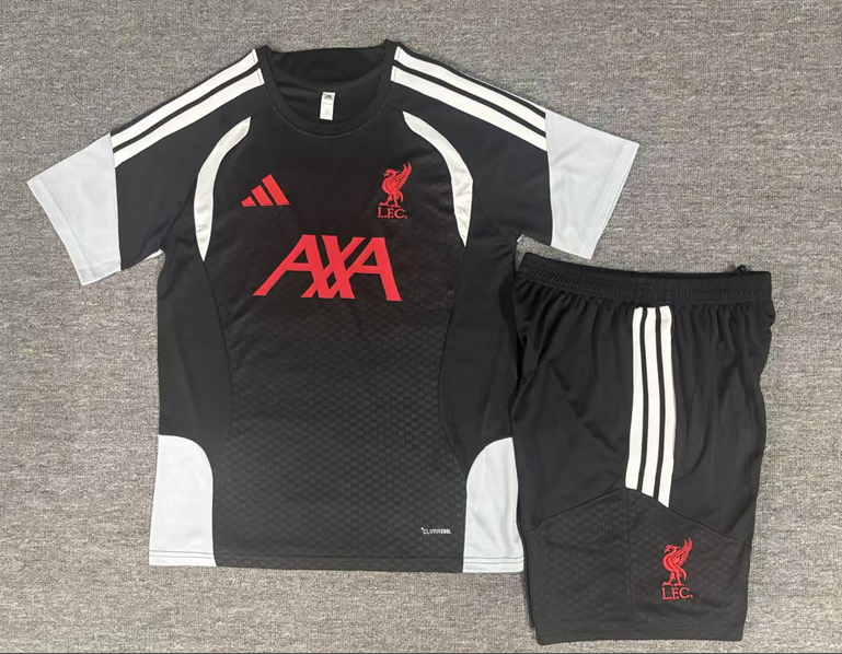 26/27 Kids Liverpool Black Training Kits