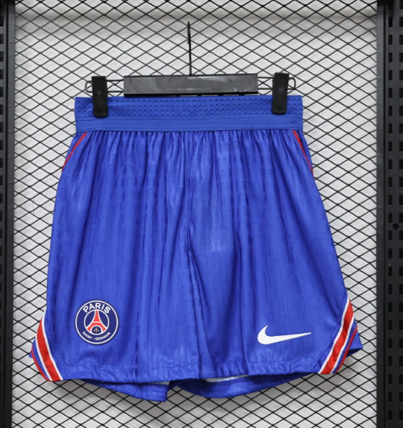 Player Version 26/27 Paris home shorts