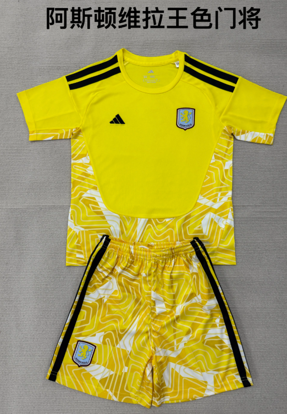 Adults kits 26/27 Aston Villa king color goalkeeper