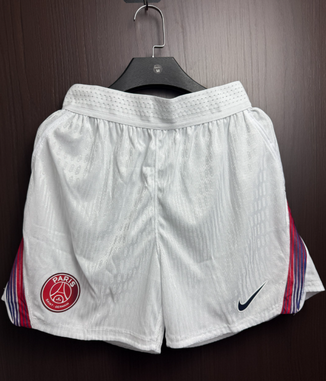 Player Version 26/27 Paris away shorts